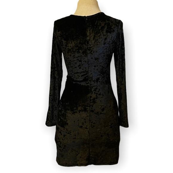 NWOT RUNAWAY HEART dress - Picture 3 of 9